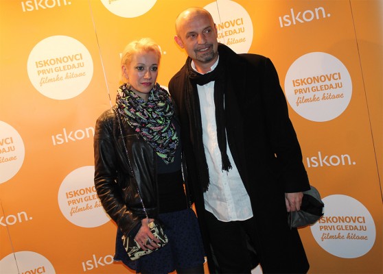 Održana Iskon premijera, Dobri dileri iz Dallasa