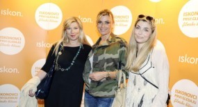 Održana Iskon premijera, Dva lica siječnja